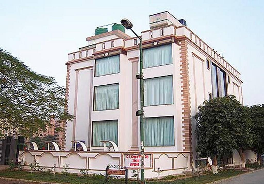 Maxfort Greenwood City Gurgaon Extérieur photo