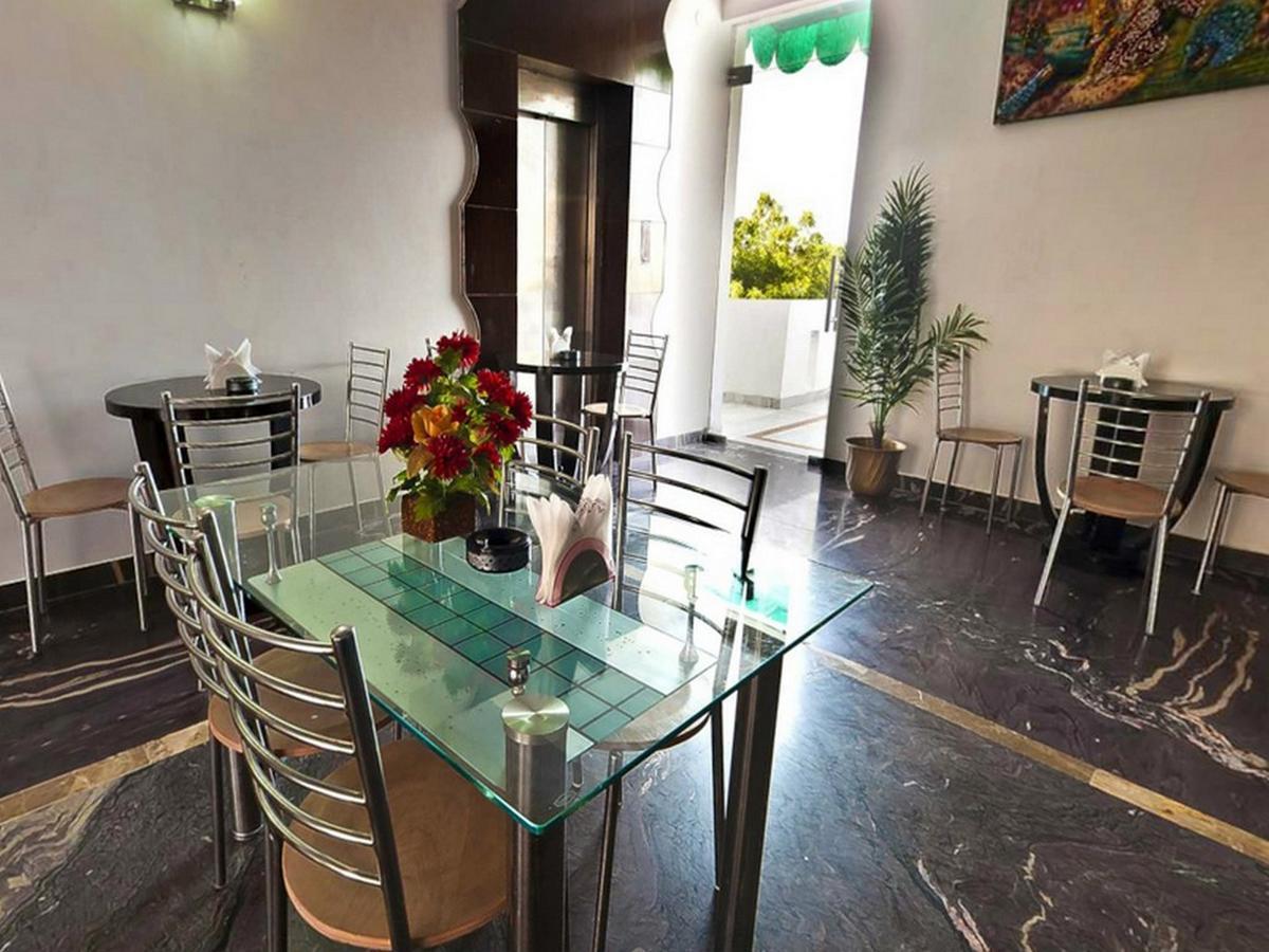 Maxfort Greenwood City Gurgaon Extérieur photo